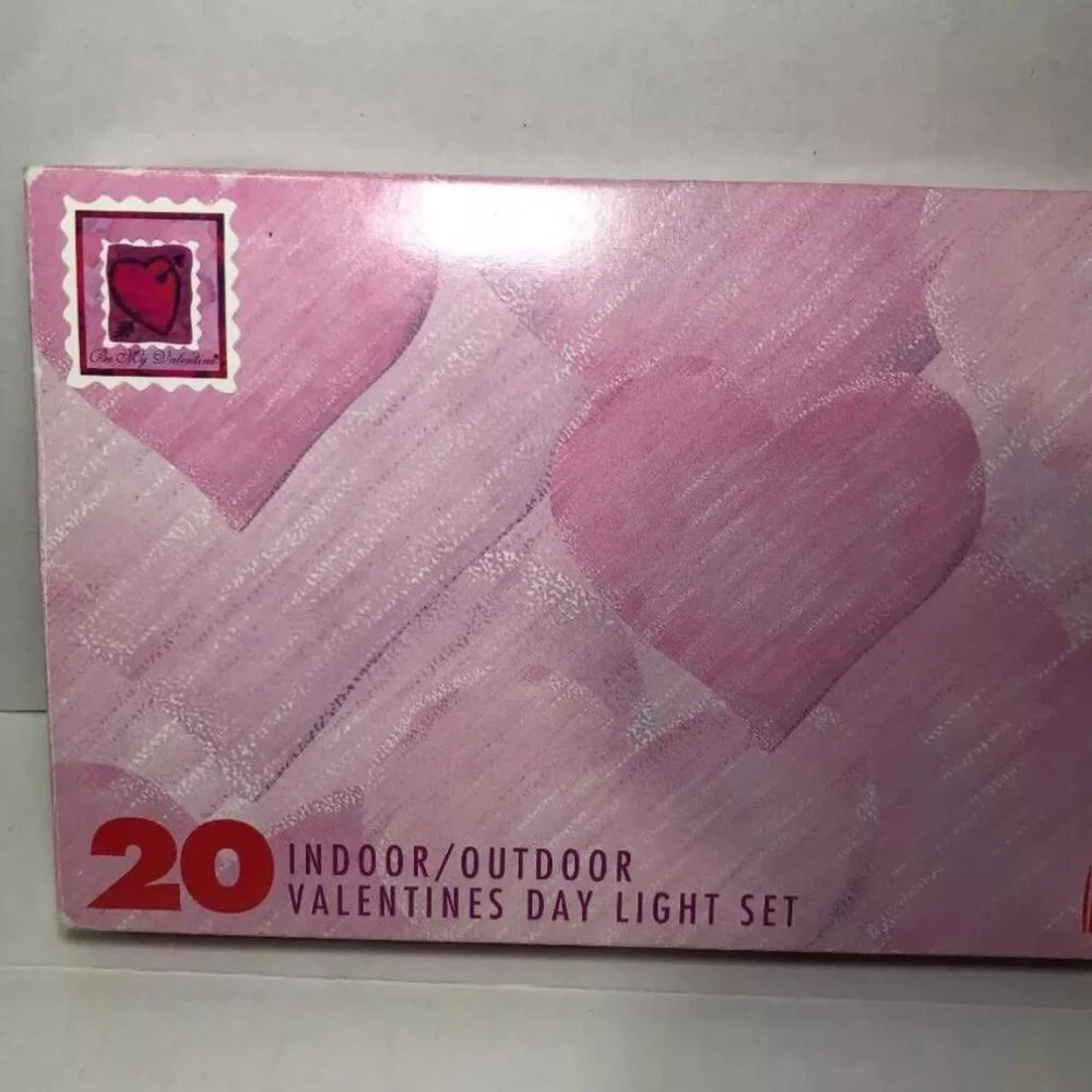 Vintage Red Hershey's 20 Kisses Indoor/Outdoor Valentine's Works Holiday Working